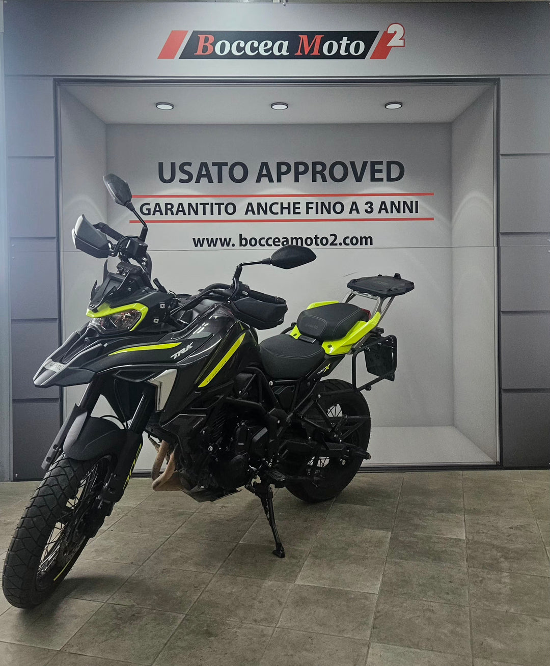 TRK 702X