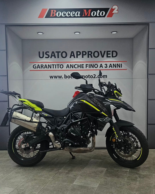 TRK 702X