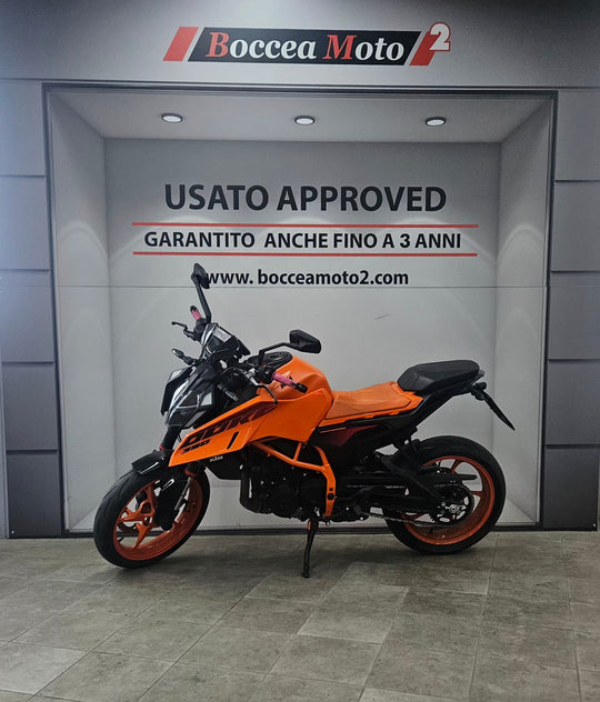 KTM DUKE 390