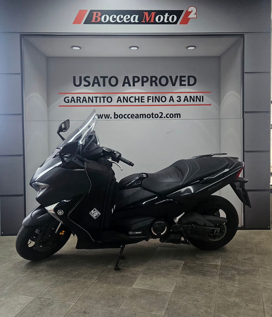 YAMAHA T MAX 530