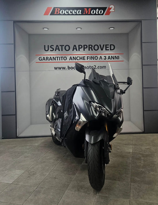 YAMAHA T MAX 530
