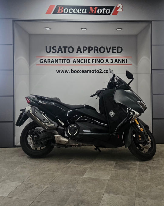 YAMAHA T MAX 530