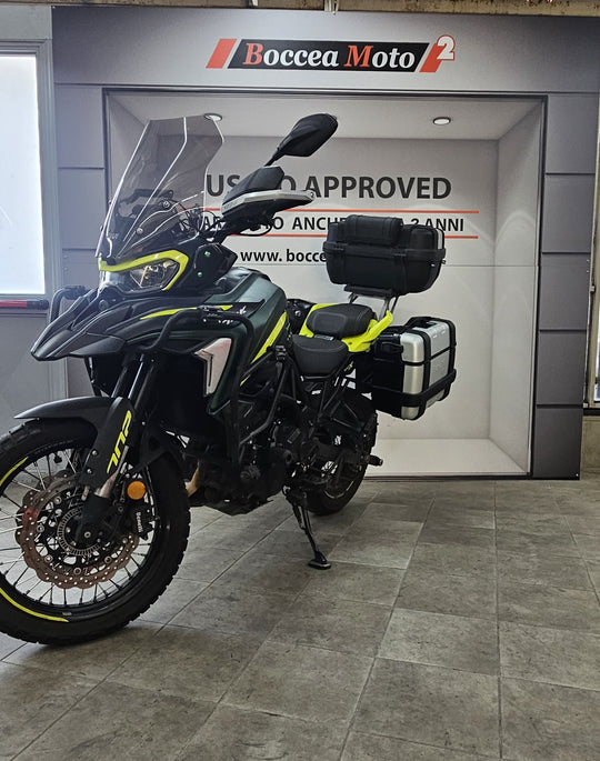 TRK 702X