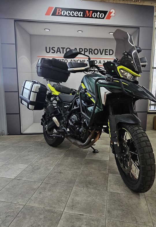 TRK 702X