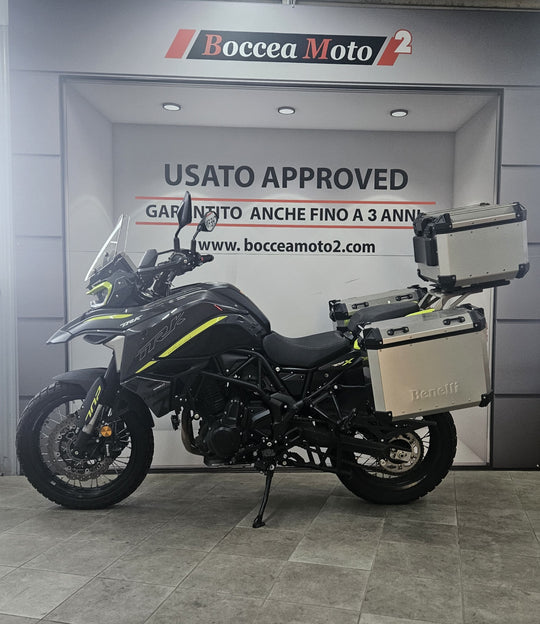 TRK 702X