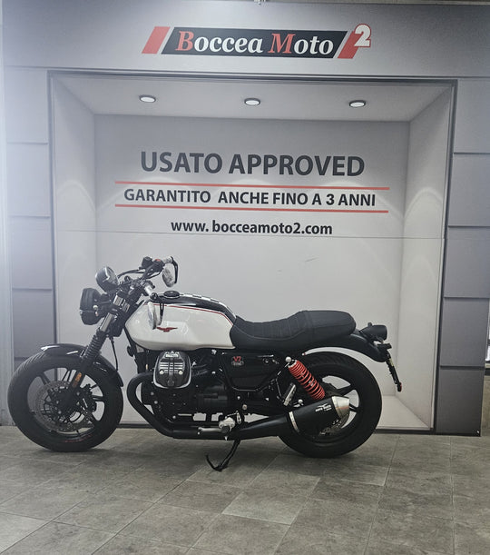 MOTO GUZZI V7 STONE TEN
