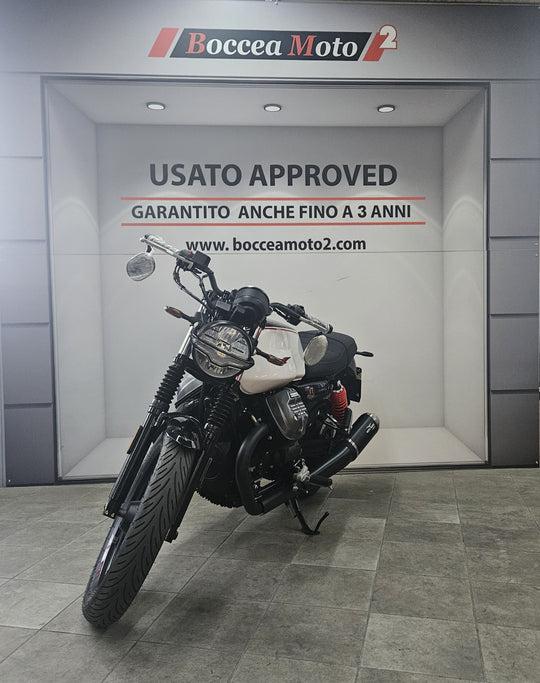 MOTO GUZZI V7 STONE TEN