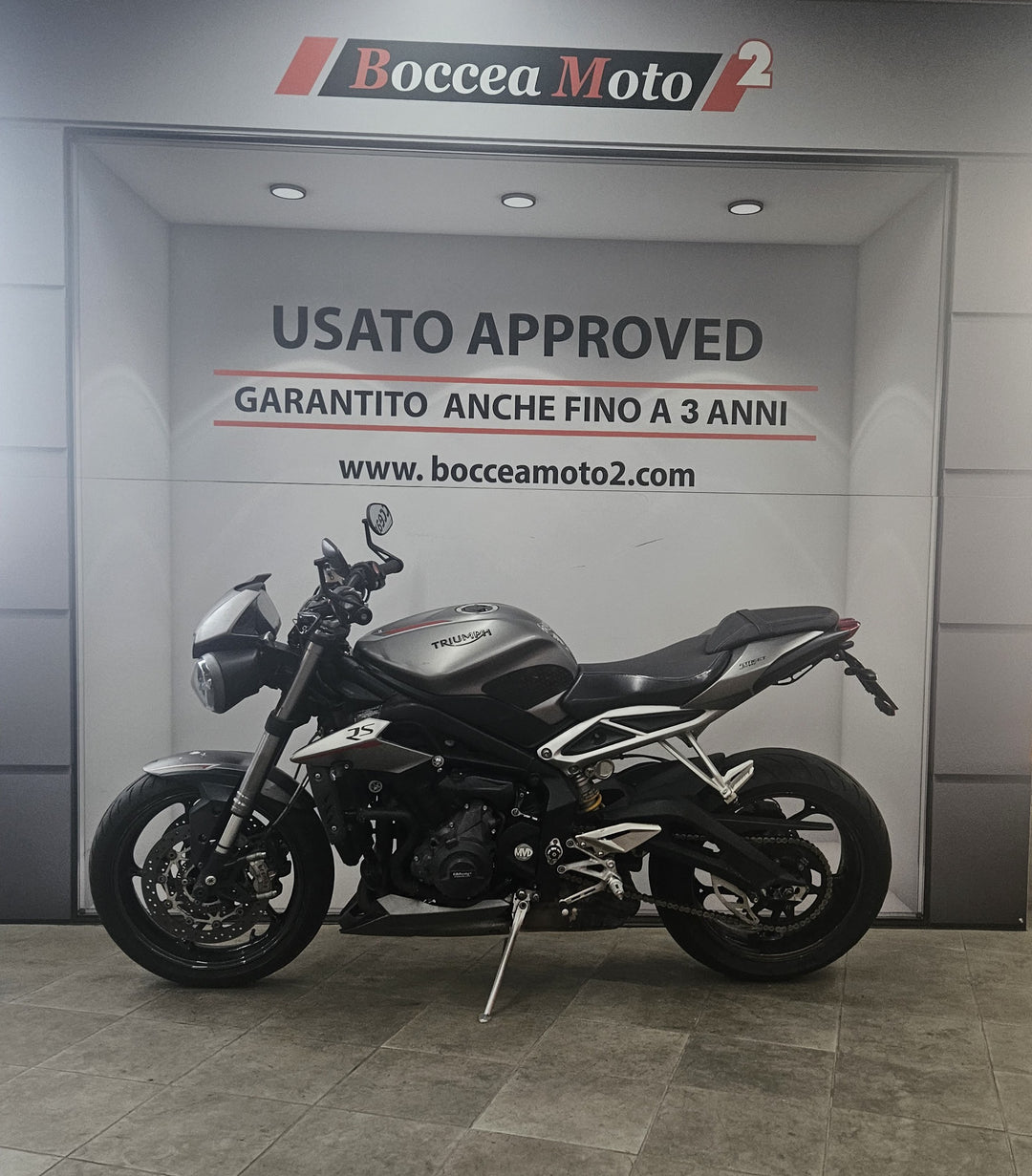 TRIUMPH STREET TRIPLE RS