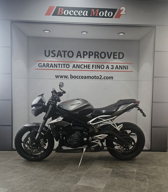 TRIUMPH STREET TRIPLE RS