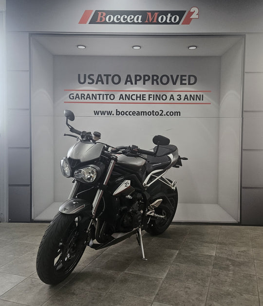 TRIUMPH STREET TRIPLE RS