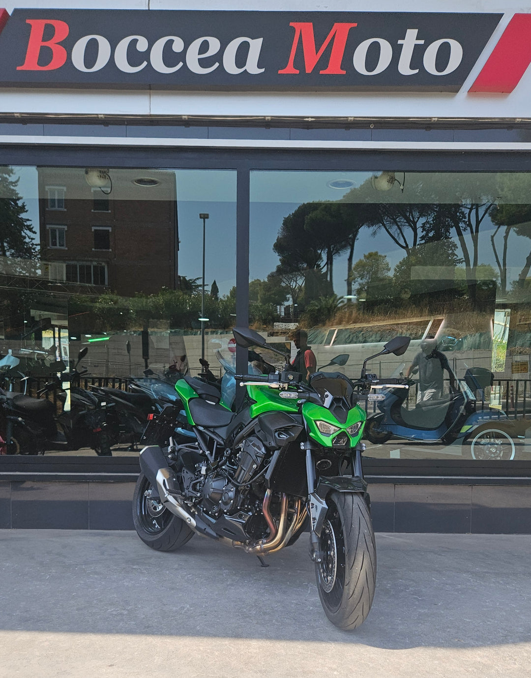 Z900