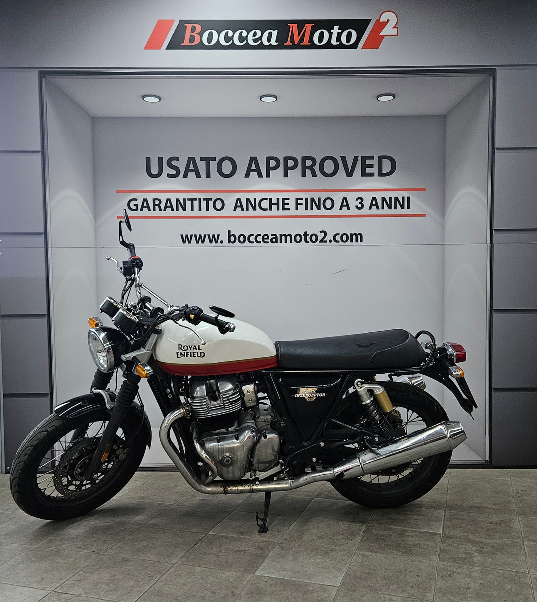 ROYAL ENFIELD INTERCEPTOR 650