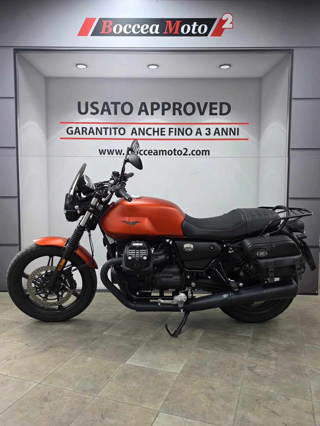MOTO GUZZI V7 STONE