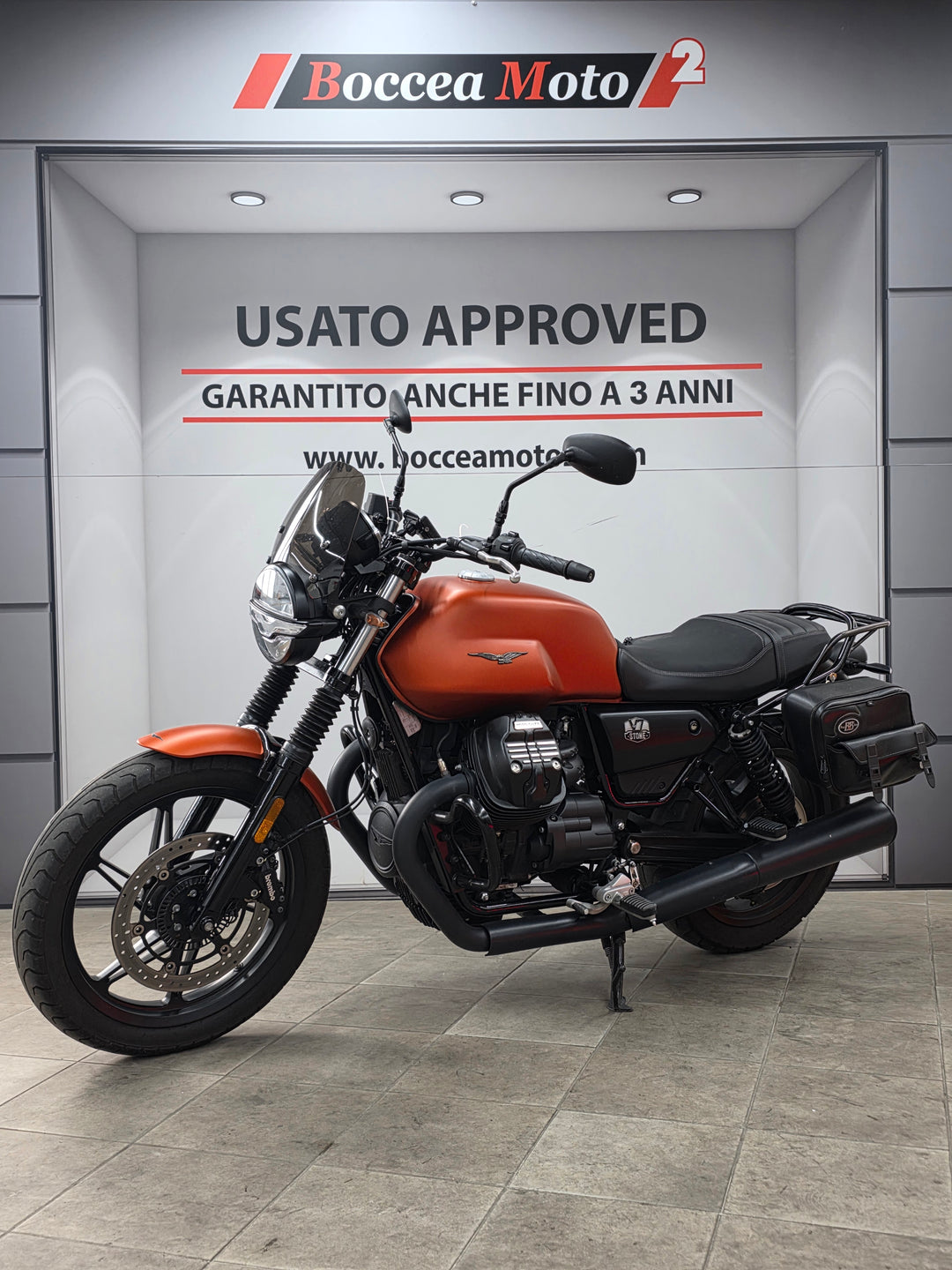 MOTO GUZZI V7 STONE