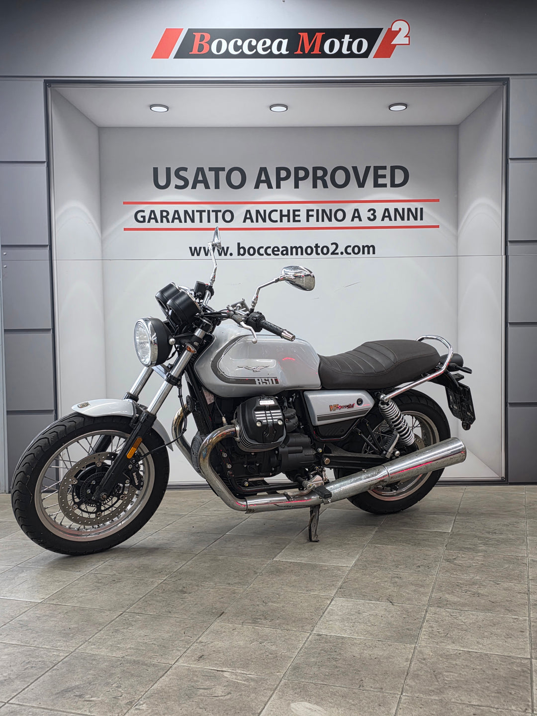 MOTO GUZZI V7 SPECIAL