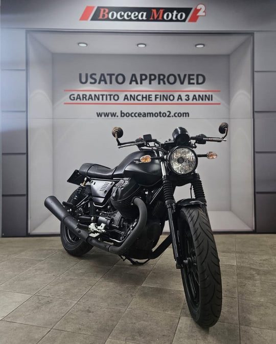 MOTO GUZZI V7 STONE