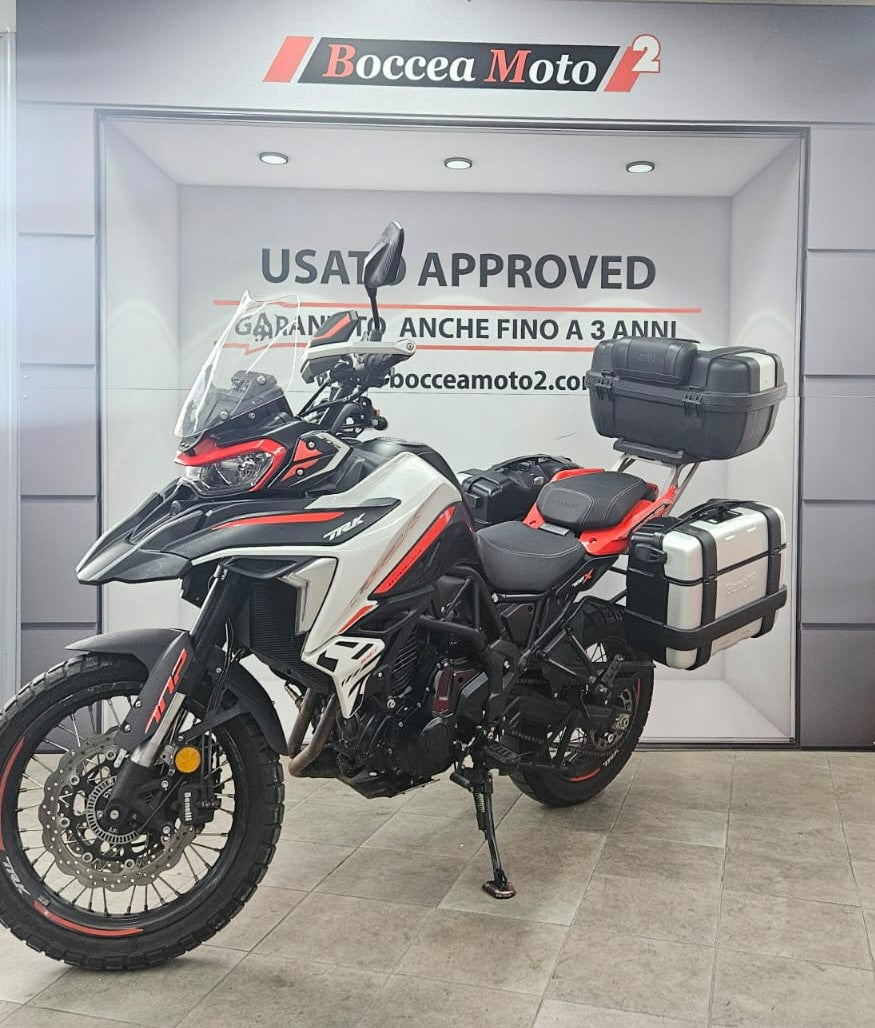 TRK 702X