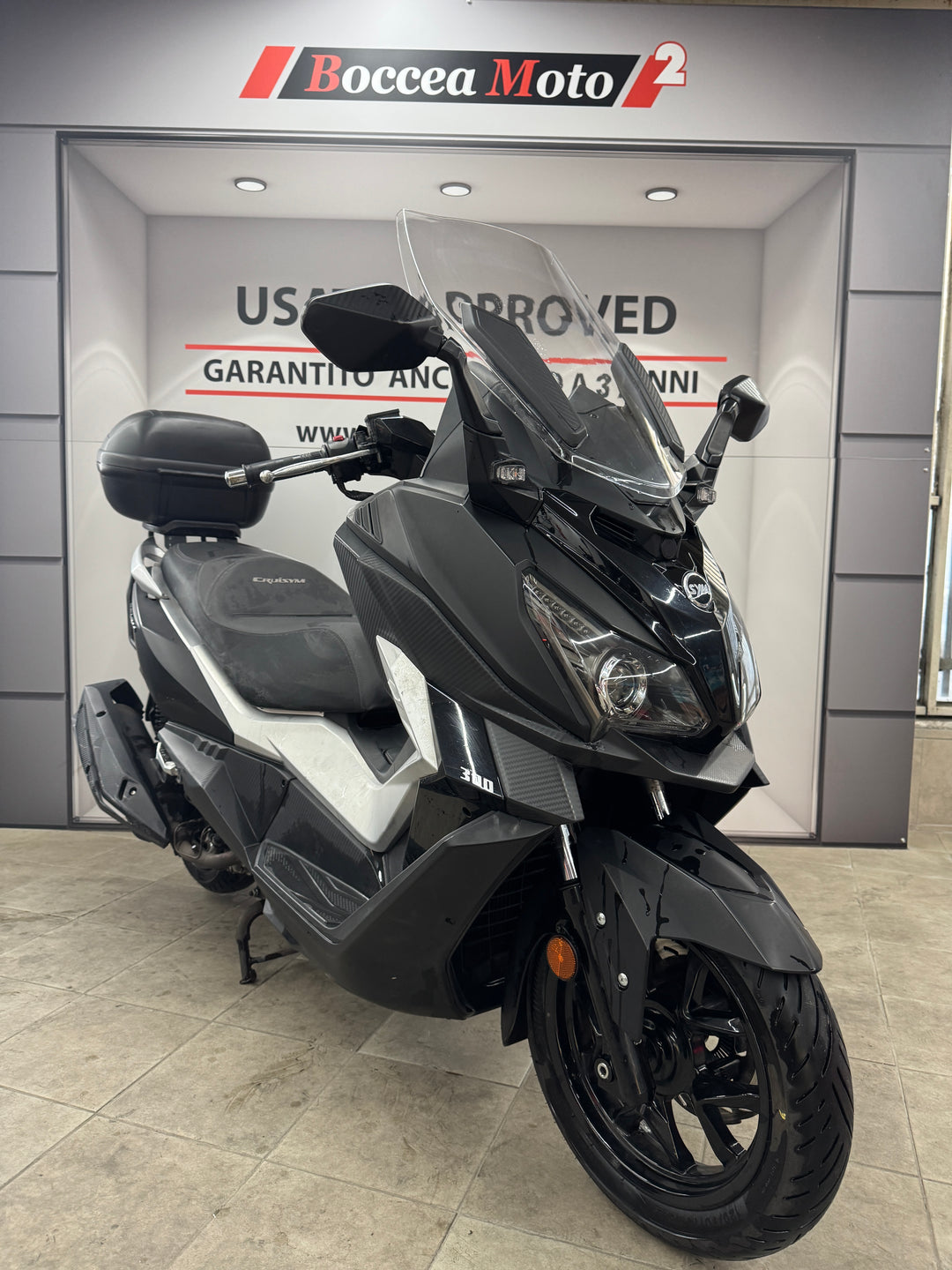 CRUYSYM 300