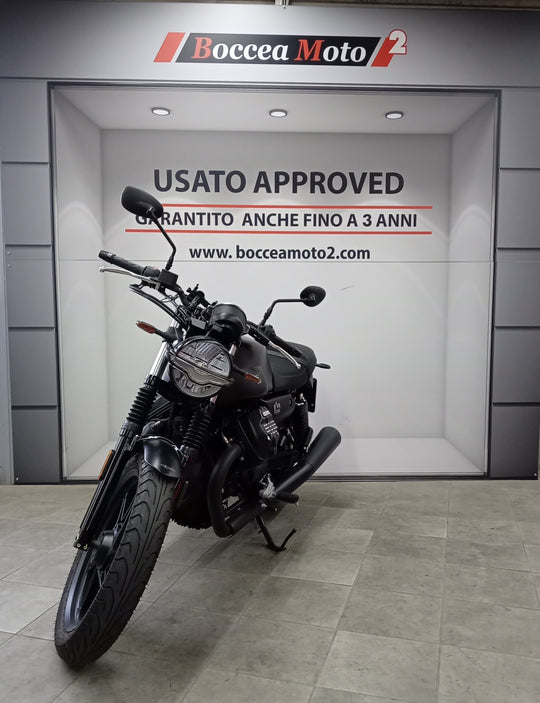 MOTO GUZZI V7 STONE