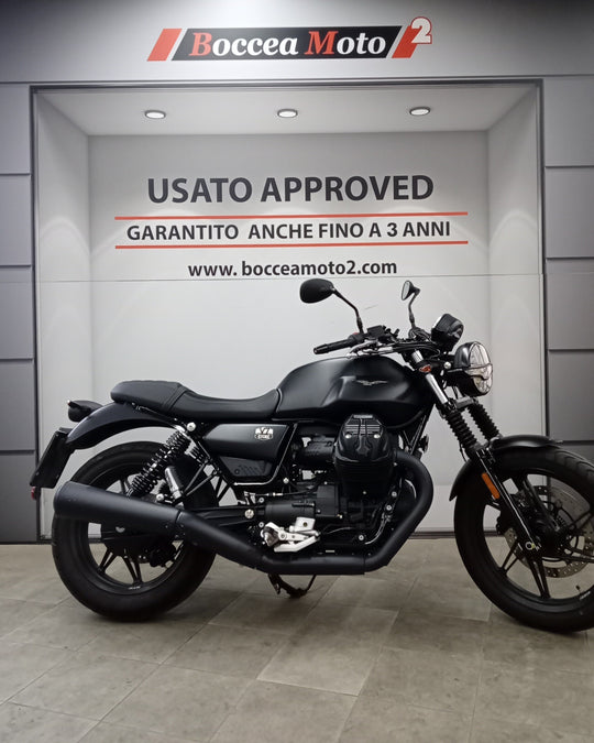 MOTO GUZZI V7 STONE