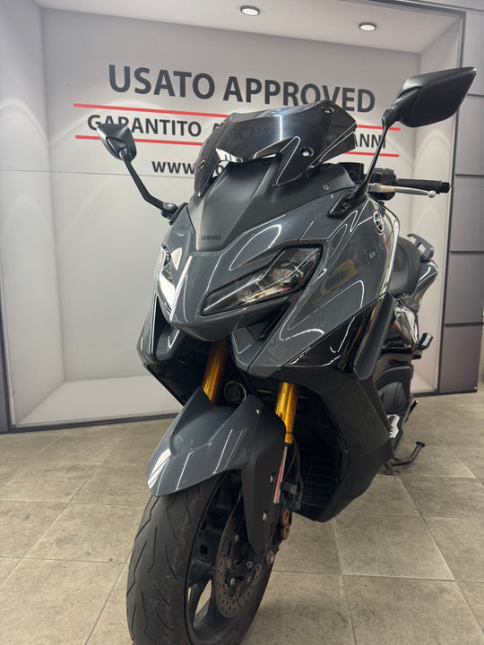 T-MAX 560 TECHMAX