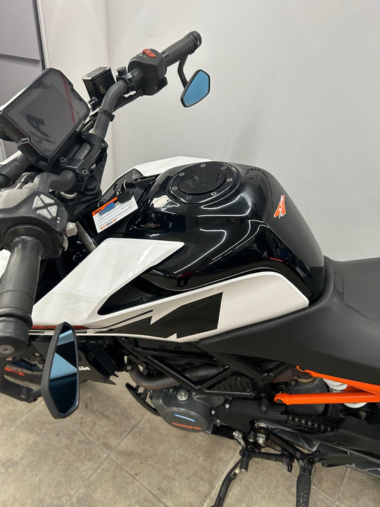 Duke 125