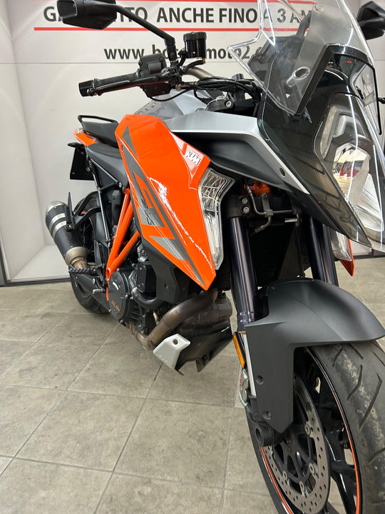 1290 Super Duke GT