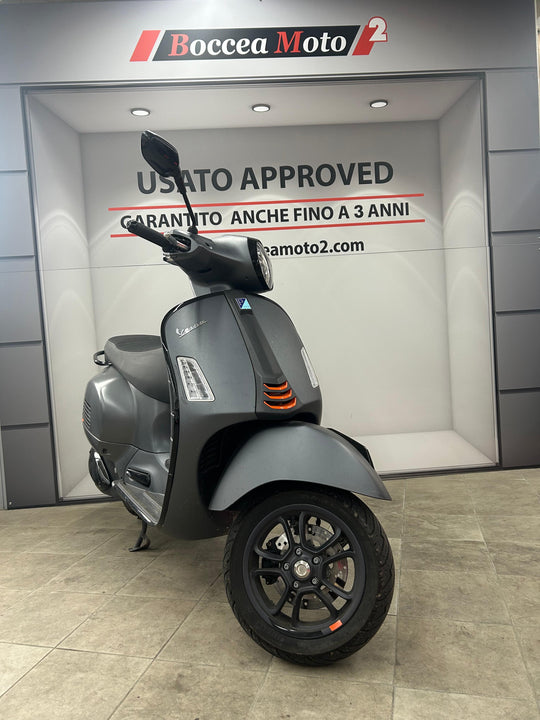 Vespa GTS 300 Sport