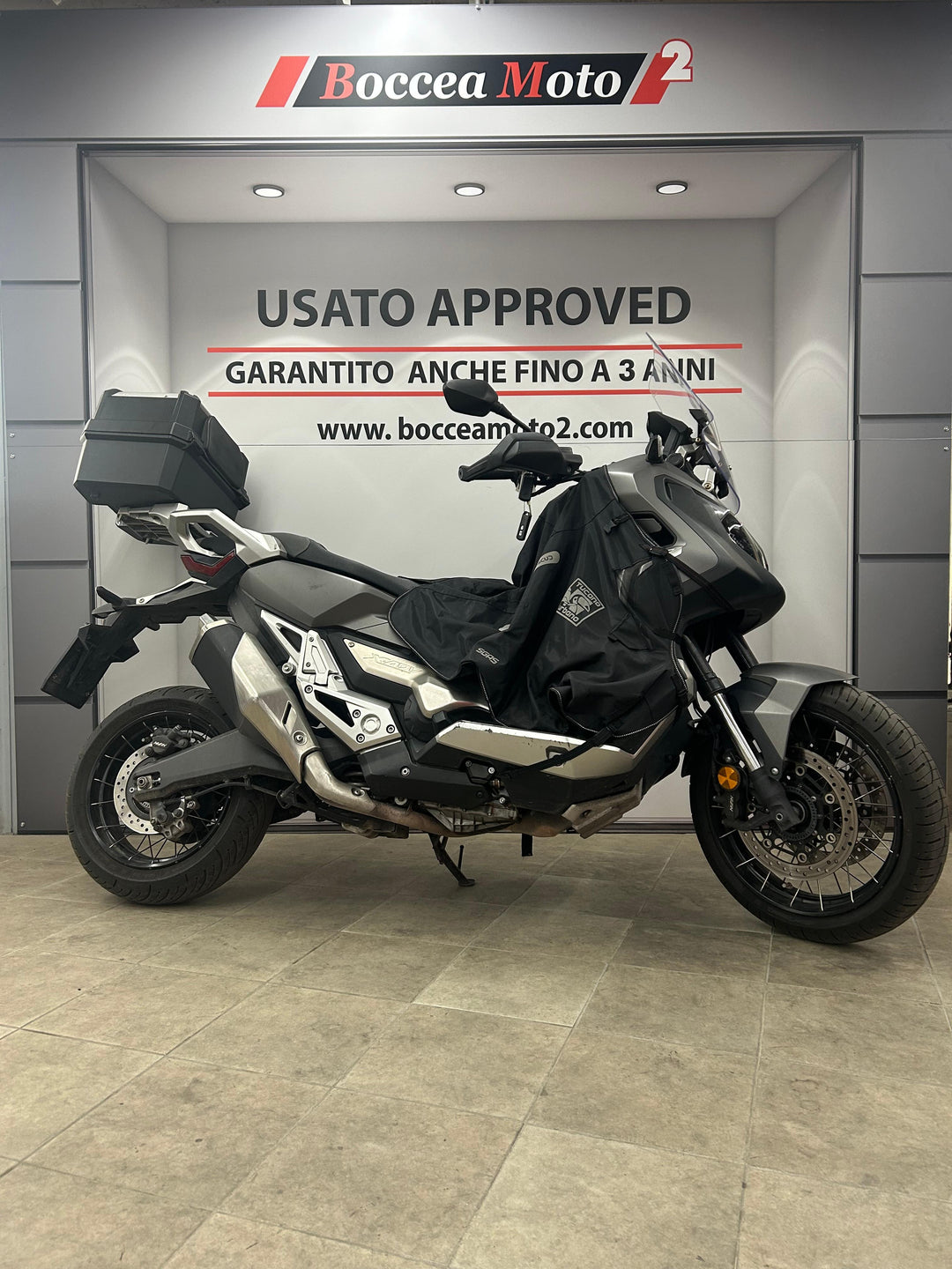 X-Adv 750