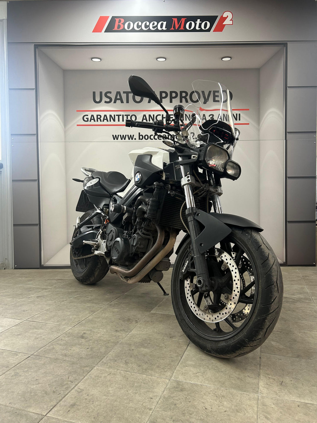 F800 R